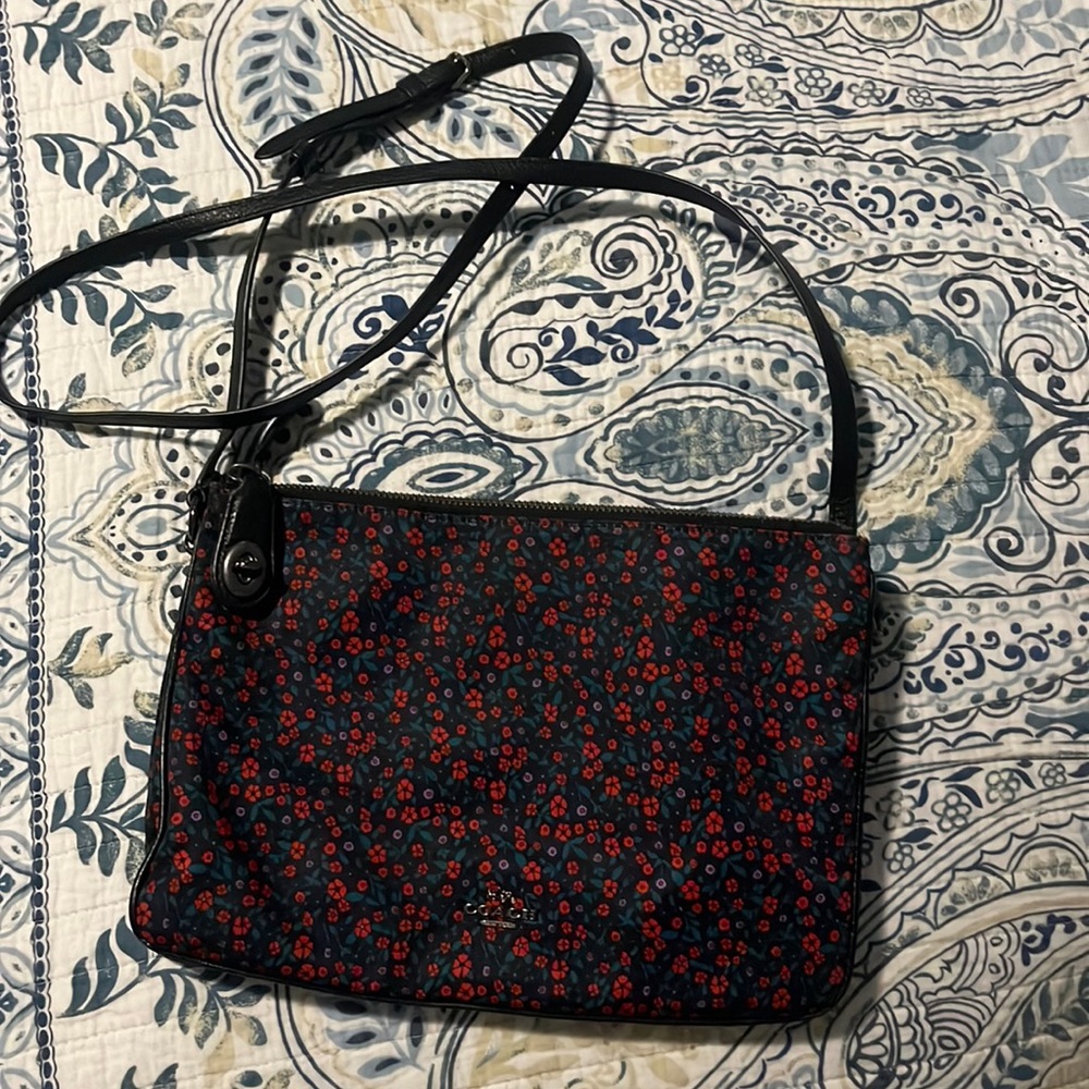 Coach crossbody purse, like new